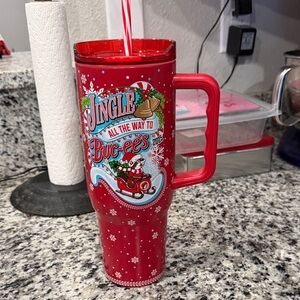 Buc-ee’s 2025 40oz Christmas tumbler